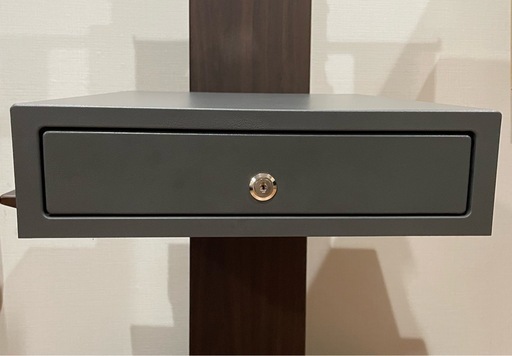 キャッシュドロアグレーの鍵付きキャッシュボックス (いおん) 本