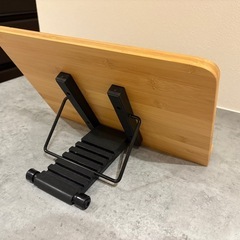 ブックスタンド　本立ての画像