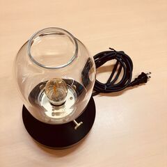 IKEA（イケア）TARNABY テーブルランプ（チャコール,）25 cm・調光可能の画像