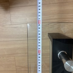 ガラステーブルの画像