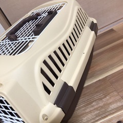 小型犬 2ドアペットキャリーペットクレートハードキャリーの画像