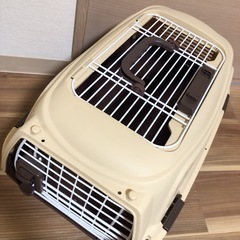 小型犬 2ドアペットキャリーペットクレートハードキャリーの画像