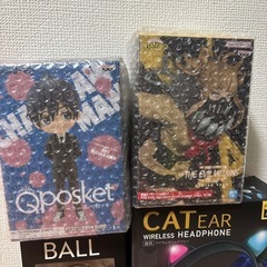 フィギュア、ヘッドホンなど6点セットの画像
