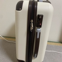 キャリーケースの画像