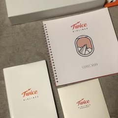 【無料】TWICE season’s greetings 2019 の画像