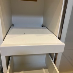 食器棚の画像