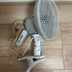 扇風機　マイナスイオン　クリップ式の画像