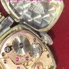 OMEGA　レディース　カットガラスの画像