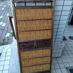 昭和　レトロ　パーテーション　日差し　カーテン　ブラインドの画像