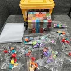 マグネットブロック 118 ピースセット 2CM ランダム 12 体のキャラクター公仔 & 収納バッグ & 収納バケツ付き 磁石おもちゃの画像