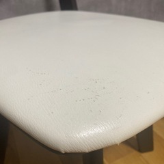 回転式ダイニングチェア2個セットの画像