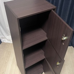 鍵付き3段収納棚(鍵3つ・ローラー付き)の画像