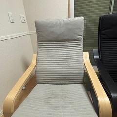 IKEA ポエング 1人用ソファ 2脚セットで の画像