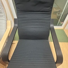 IKEA ポエング 1人用ソファ 2脚セットで の画像