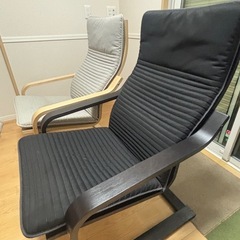 IKEA ポエング 1人用ソファ 2脚セットで の画像