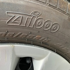 195／65R15タイヤホイルカバーナットセットの画像