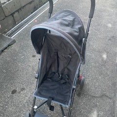 西松屋 B型ベビーカーの画像