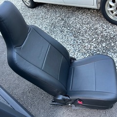 HA36Vアルトバン助手席シートの画像