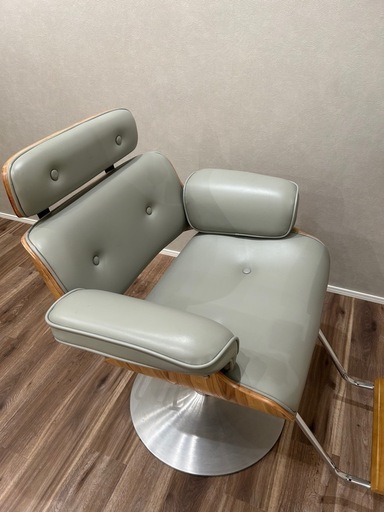 美容室スタイリングチェア2脚セット 一年半使用 美品