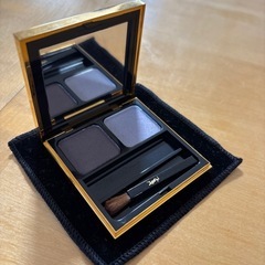YVES SAINT LAURENT（イブ サン ローラン）の画像