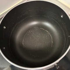 ふた付き　大鍋の画像