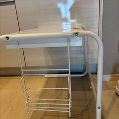 ニトリ 伸縮レンジラック ラップホルダー付きの画像