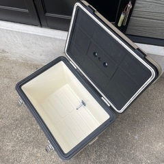 YETI風　クーラーボックス　タンドラ風の画像