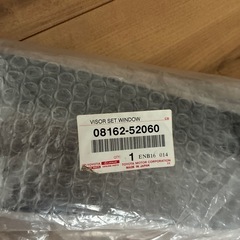 トヨタ純正　ヤリスクロス　サイドバイザーの画像