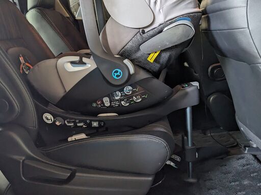 【美品】お値下げ❗️Cybex Cloud Z i-Size ベースセット 美品Cybex Cloud Z i-Size & Base Z セット (jimmyb89) 西新井の