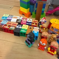 バイキンじょうもつくれる！だだんだんブロックバケツとはじめてのブロックのセット　アンパンマンブロックラボの画像