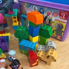 バイキンじょうもつくれる！だだんだんブロックバケツとはじめてのブロックのセット　アンパンマンブロックラボの画像
