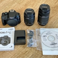 Canon デジタル一眼レフカメラ EOS Kiss X7 ダブルズームキット　プラス望遠レンズの画像