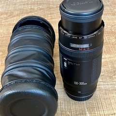 Canon デジタル一眼レフカメラ EOS Kiss X7 ダブルズームキット　プラス望遠レンズの画像