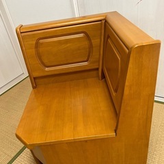 壁角椅子の画像