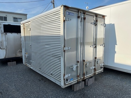 アルミコンテナ12 鍵付き