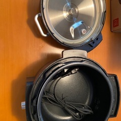 アイリスオーヤマ 電気圧力鍋 PMPC-MA4（4.0L／ブラック）の画像