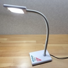 オーム電機　デスクトップライト　ODSLS16Wの画像