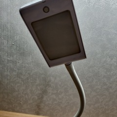 オーム電機　デスクトップライト　ODSLS16Wの画像