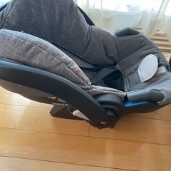 チャイルドシート　stokkeの画像
