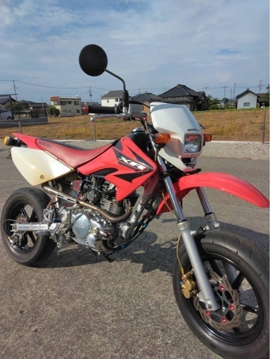 xr100モタード改