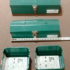 小さい工具箱などをセットでの画像