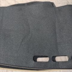 カローラアクシオ ダッシュボード マットの画像