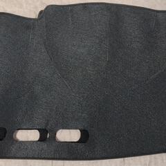 カローラアクシオ ダッシュボード マットの画像