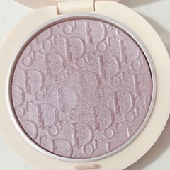 Dior ディオールスキン フォーエヴァー クチュール ルミナイザー 003 ライラックマニア ハイライトの画像