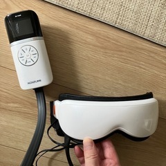 バウンサー、健康器具、目マッサージ機の画像