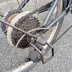 【受渡者様決定】【中古】折りたたみ自転車　６段ギア　カゴ付きの画像