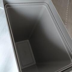 IKEAゴミ箱　ステンレス物干し　セットの画像