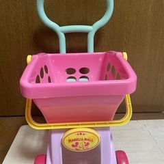 ミニー　お買い物カート　の画像