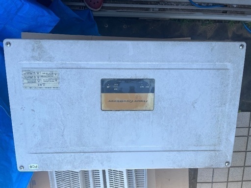 ￼パワーコンディショナー　￼インリ-5.5kw￼中古品。使用期間約9年9台セット パワーコンディショナー ￼インリ-5.5kw￼中古品。使用期間約9年9台