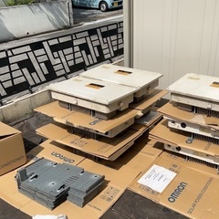 パワーコンディショナー　インリ-5.5kw中古品。使用期間約9年　9台セット　取り外し7月22日。の画像